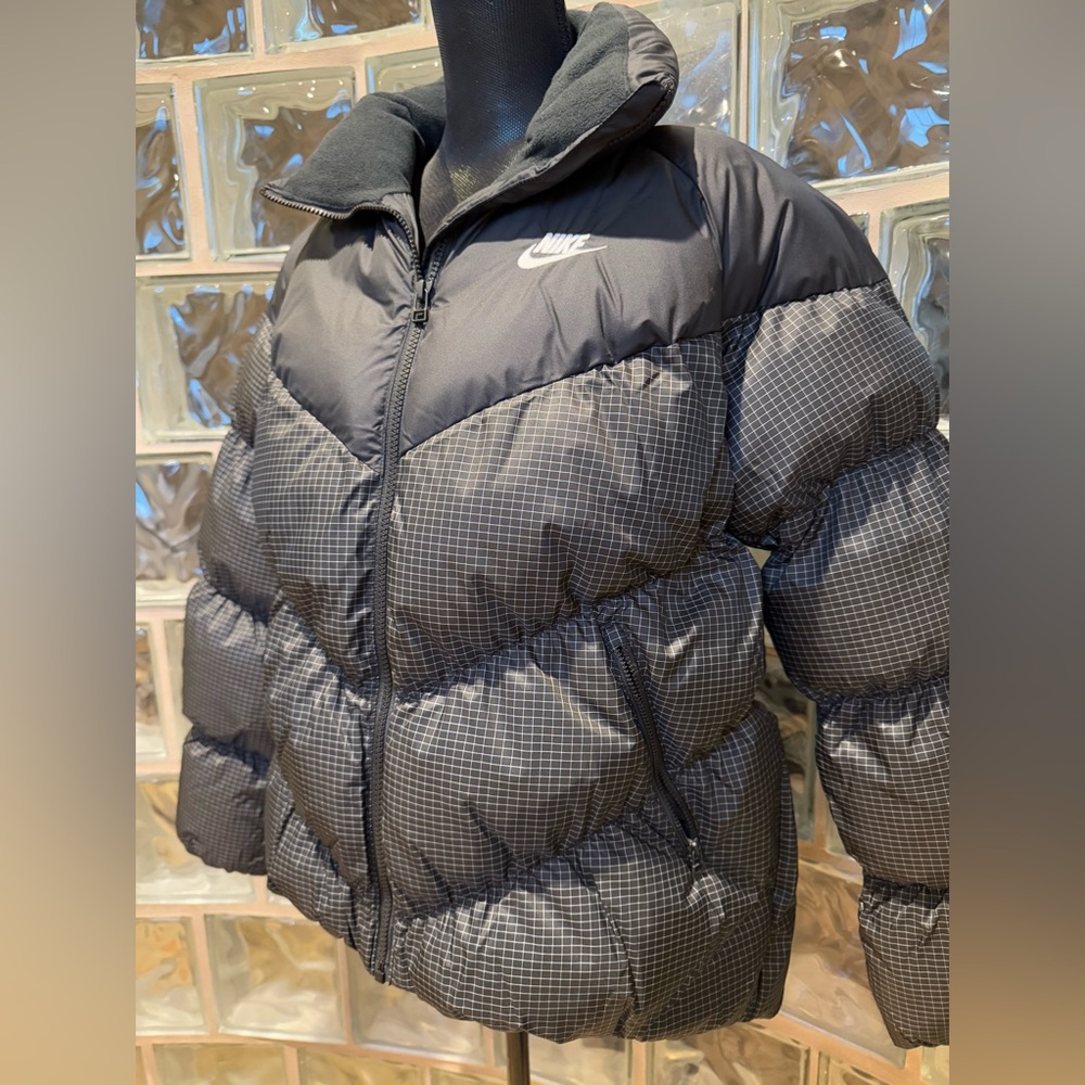 Nike Therma-Fit WindPuffer Grid Padded Loose Fit Jacket Women's Size Small (NWT) - Picture 5 of 14